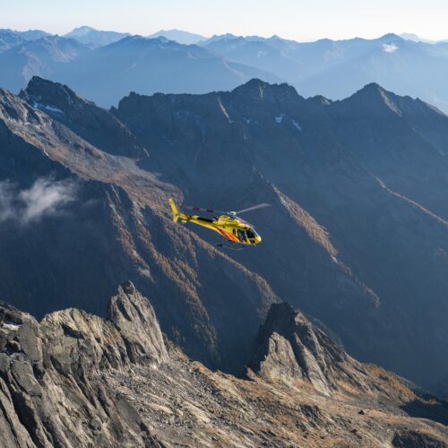 Gutschein Rundflug mit Gletscherlandung und Apéro Hüfifirn (55-60 min.)